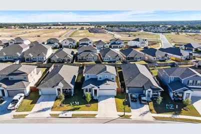 520 Loriner Way, Liberty Hill, TX 78642 - Photo 32