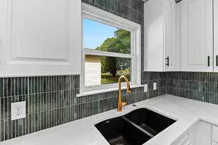 1307 Yorkshire Dr, Austin, TX 78723 - Photo 24