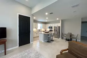 108 Harborside Dr, San Marcos, TX 78666 - Photo 2