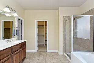 1802 Greenside Trail, Round Rock, TX 78665 - Photo 10