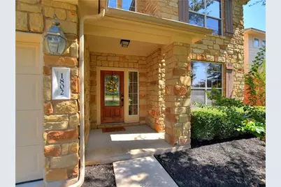 1802 Greenside Trail, Round Rock, TX 78665 - Photo 2