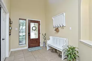 1802 Greenside Trail, Round Rock, TX 78665 - Photo 2