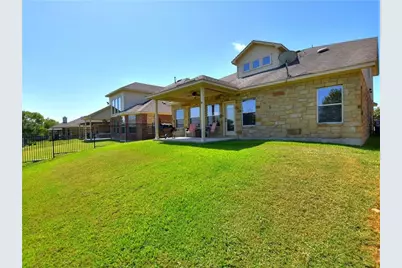 1802 Greenside Trail, Round Rock, TX 78665 - Photo 16