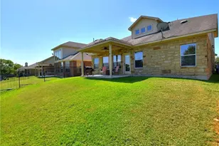 1802 Greenside Trail, Round Rock, TX 78665 - Photo 16
