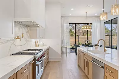 5608 Shady Oak Court, Austin, TX 78756 - Photo 14