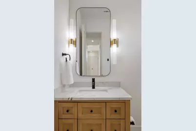 5608 Shady Oak Court, Austin, TX 78756 - Photo 34