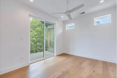 1713 E M Franklin Avenue #2, Austin, TX 78721 - Photo 12