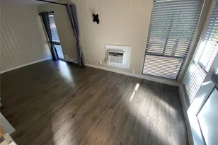 3010 Fruth St St, Austin, TX 78705 - Photo 6