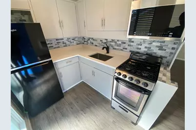 3010 Fruth St Street #B, Austin, TX 78705 - Photo 4