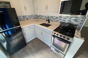 3010 Fruth St St, Austin, TX 78705 - Photo 4
