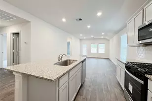 204 Addison Pl, Lockhart, TX 78644 - Photo 6