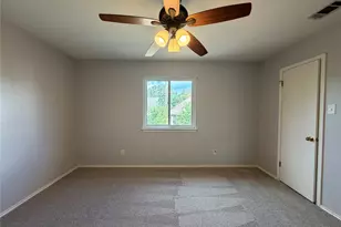 1722 Woods Blvd, Round Rock, TX 78681 - Photo 10