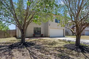 1814 Grassland Dr, Leander, TX 78641 - Photo 2