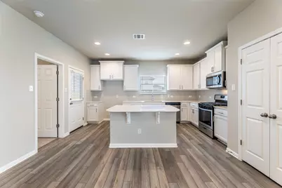 12008 Tolson Drive, Manor, TX 78653 - Photo 10