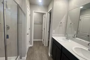 201 Longmount Cv, Liberty Hill, TX 78642 - Photo 16