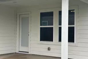201 Longmount Cv, Liberty Hill, TX 78642 - Photo 2