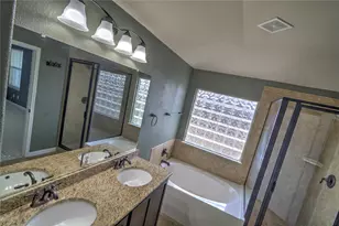 9921 Stratus Dr, Dripping Springs, TX 78620 - Photo 12