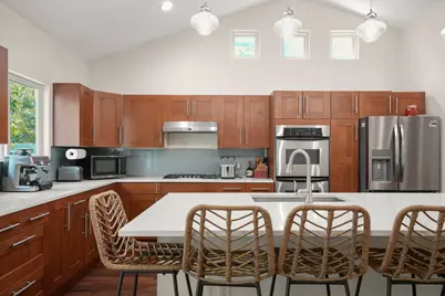 2501 Del Curto Road, Austin, TX 78704 - Photo 10