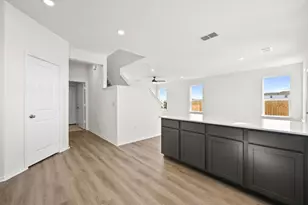 13233 Kincane Dr, Del Valle, TX 78617 - Photo 4