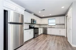 12102 Missel Thrush Ct, Austin, TX 78750 - Photo 8