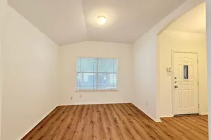 105 Carol Ave, Leander, TX 78641 - Photo 8