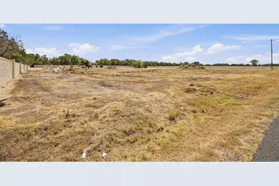 214 Meadow Drive, Georgetown, TX 78633 - Photo 10