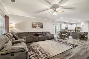 913 Hyde Park Dr, Round Rock, TX 78665 - Photo 4