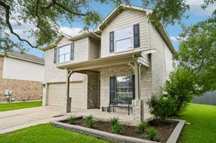 913 Hyde Park Dr, Round Rock, TX 78665 - Photo 2