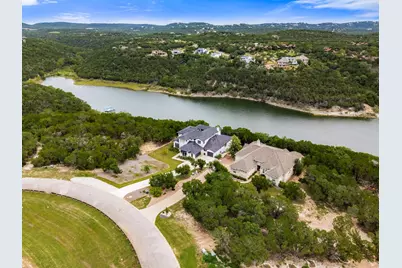 18724 Expedition Trail, Lago Vista, TX 78645 - Photo 32