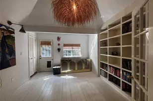 917 E 39th St, Austin, TX 78751 - Photo 16