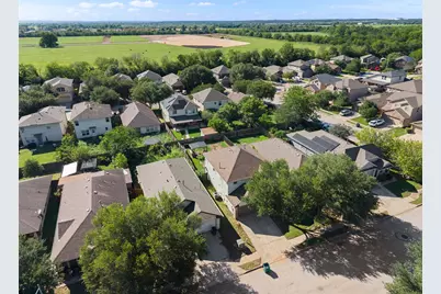 3406 Barksdale Drive, Austin, TX 78725 - Photo 32