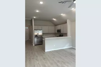 332 Bendecido Loop, Elgin, TX 78621 - Photo 6