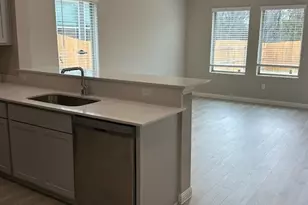 332 Bendecido Loop, Elgin, TX 78621 - Photo 4