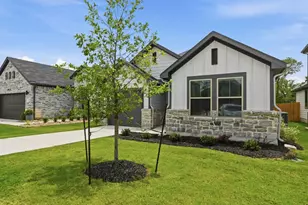 332 Bendecido Loop, Elgin, TX 78621 - Photo 4