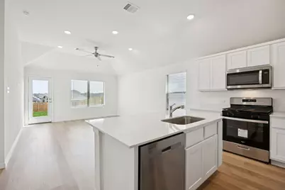 332 Bendecido Loop, Elgin, TX 78621 - Photo 8