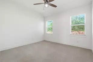 70 Santa Maria St, Georgetown, TX 78628 - Photo 34