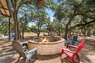 7394 Creek Rd, Dripping Springs, TX 78620 - Photo 22