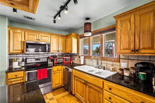 203 Oxbow Trail, Marble Falls, TX 78654 - Photo 6