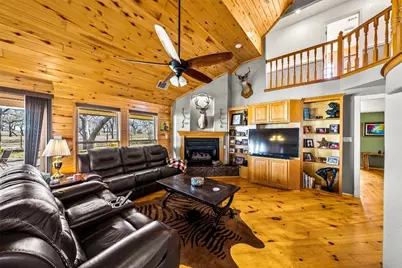 203 Oxbow Trail, Marble Falls, TX 78654 - Photo 4