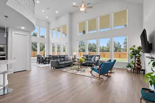 105 Autumn Oak Wy, Georgetown, TX 78628 - Photo 2
