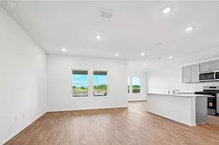 200 Salkeld Dr, Uhland, TX 78640 - Photo 4