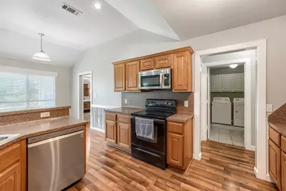 1105 2nd Street, Jarrell, TX 76537 - Photo 10