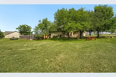 1105 2nd Street, Jarrell, TX 76537 - Photo 26
