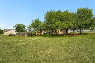 1105 2nd St, Jarrell, TX 76537 - Photo 26