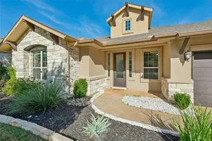 404 Highland Village Dr, Lakeway, TX 78738 - Photo 1