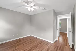 1411 Gracy Farms Ln, Austin, TX 78758 - Photo 18
