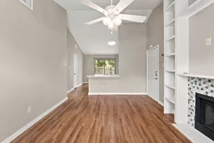 1411 Gracy Farms Ln, Austin, TX 78758 - Photo 12