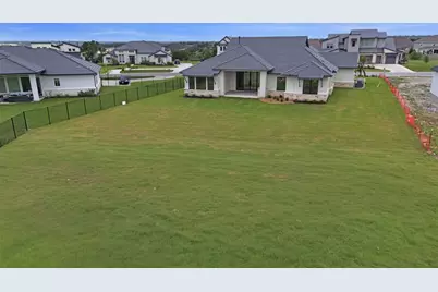 121 La Ventana Drive, Liberty Hill, TX 78642 - Photo 26