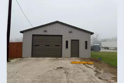 1541 E Pierce Street, Luling, TX 78648 - Photo 1