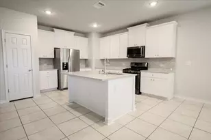7403 Albany Dr, Austin, TX 78754 - Photo 10